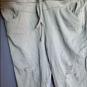 Grey Capri